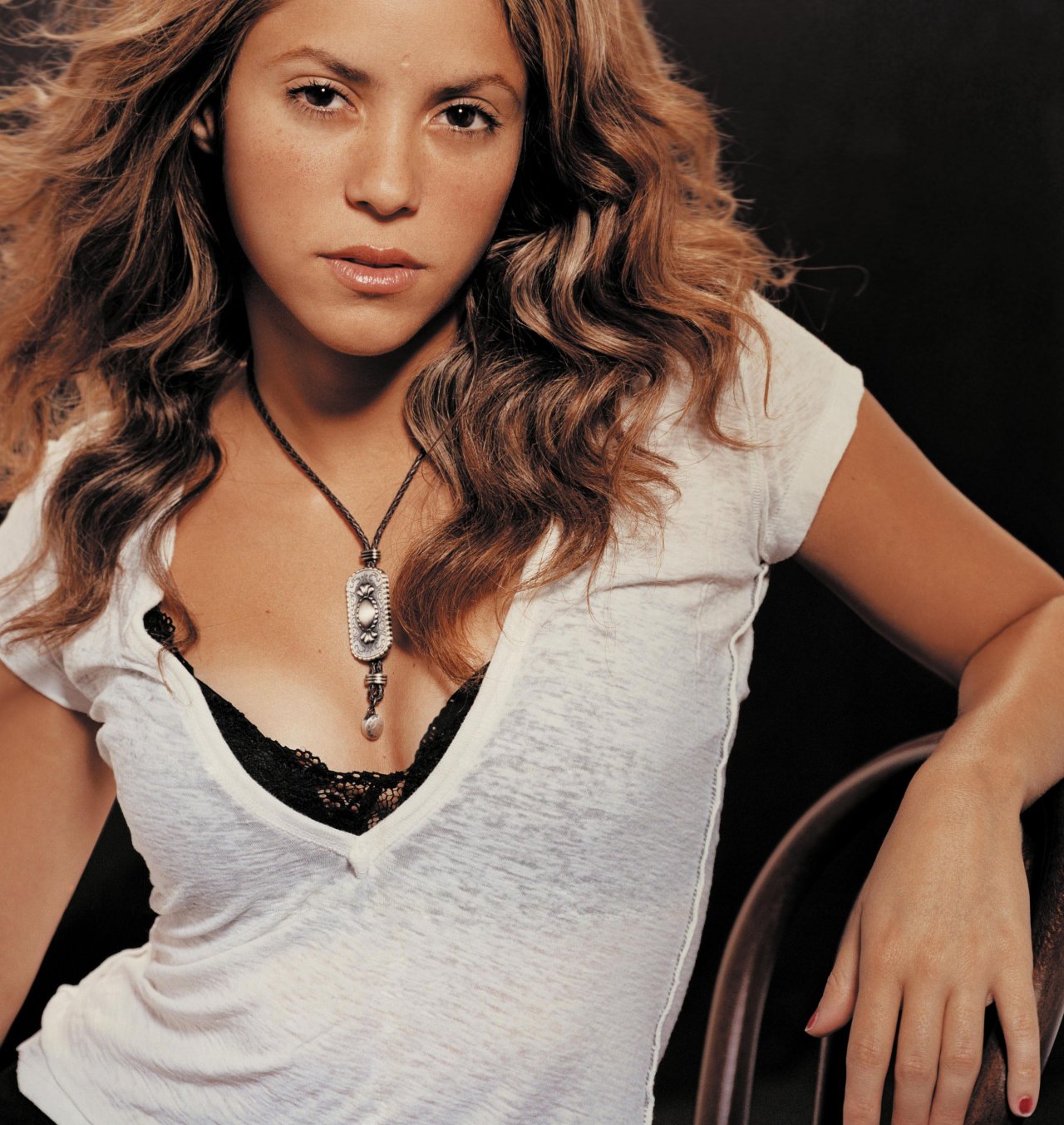 Shakira leaked wallpapers