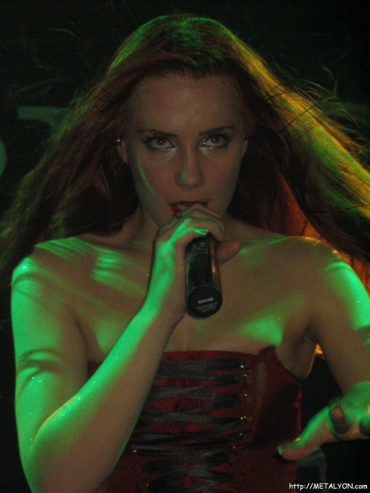 Simone Simons leaked wallpapers