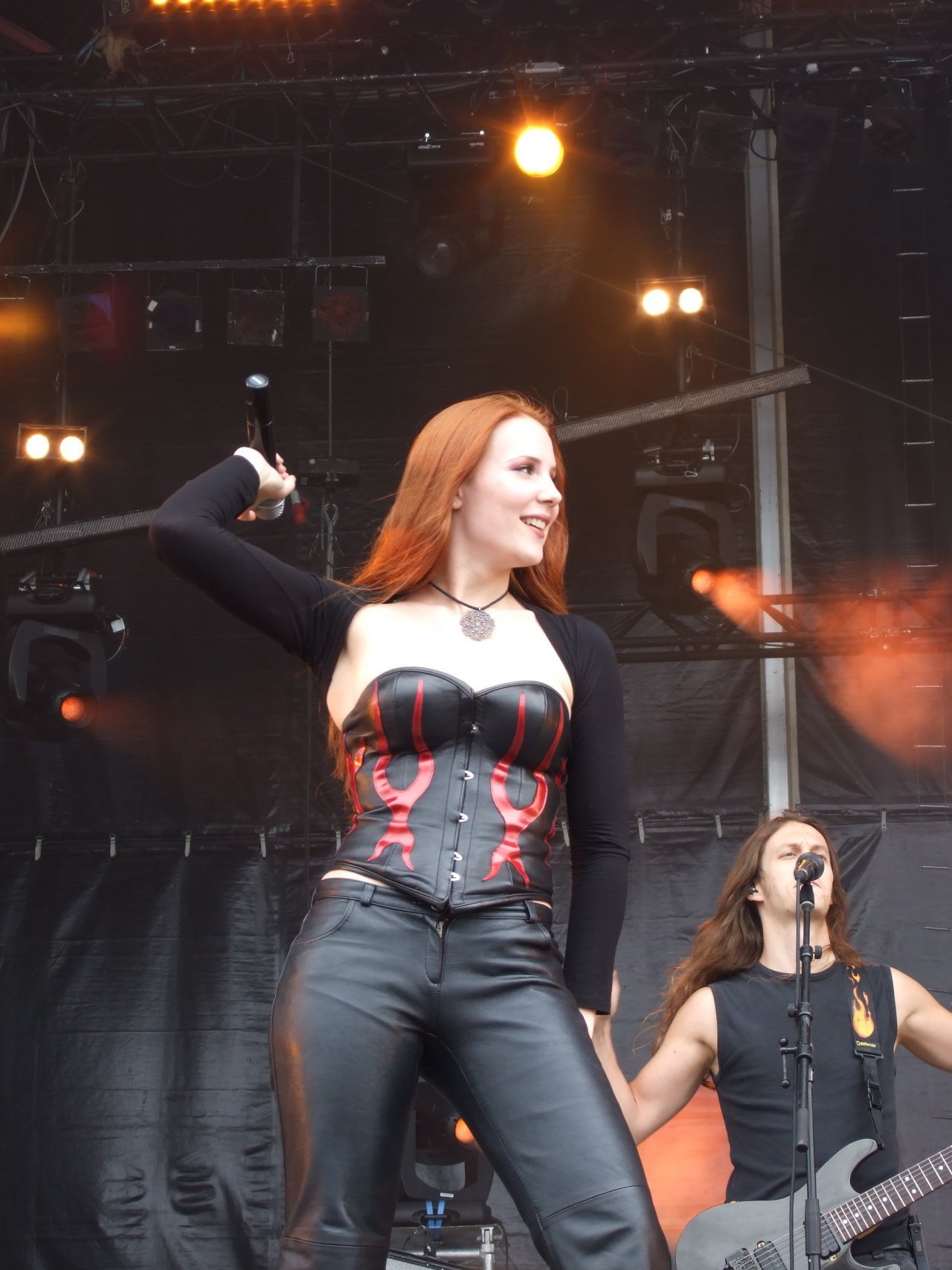 Simone Simons leaked wallpapers