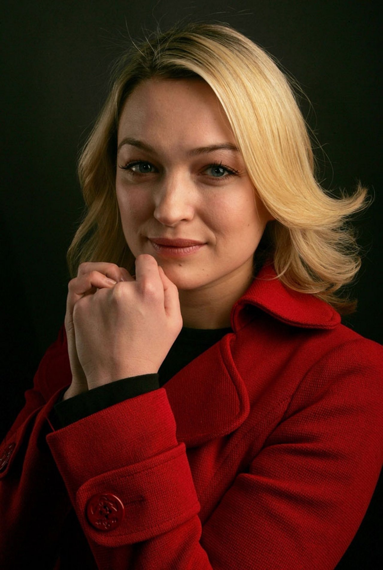 Sophia Myles leaked wallpapers