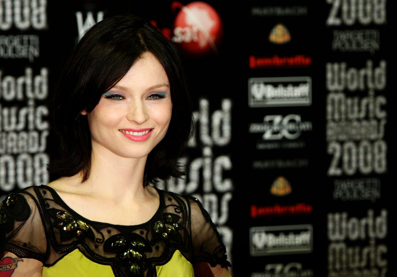 Sophie Ellis Bextor leaked wallpapers