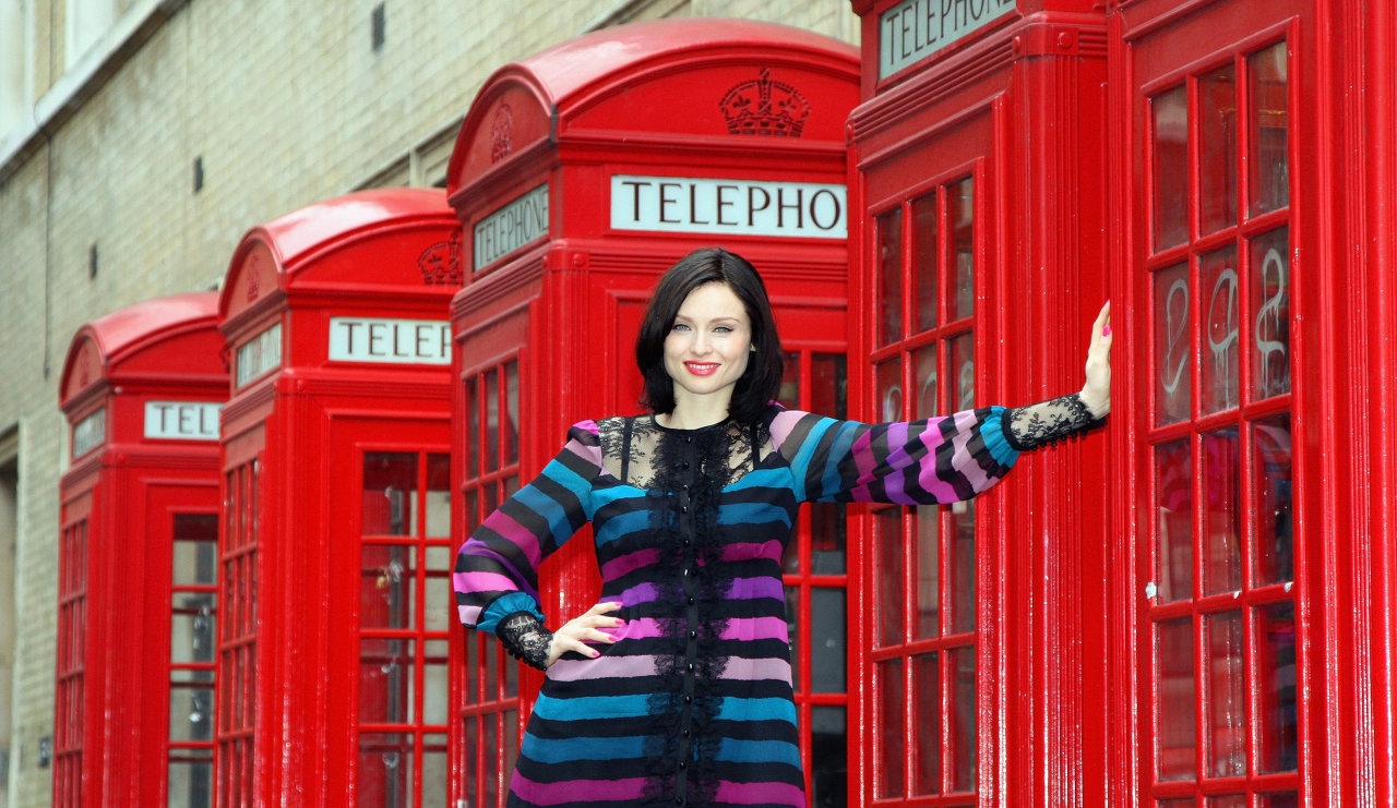 Sophie Ellis Bextor leaked wallpapers