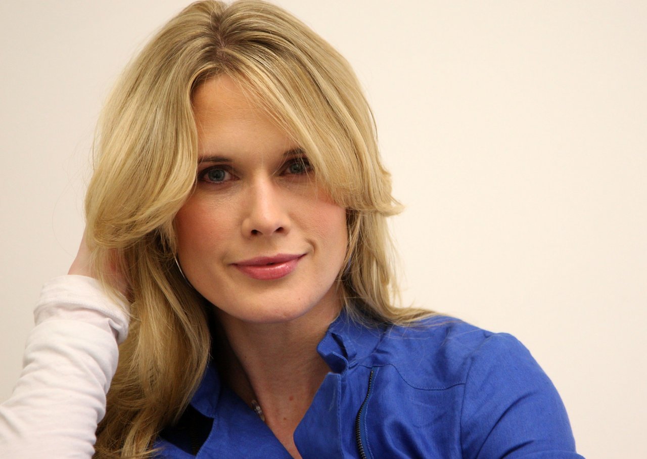 Stephanie March leaked wallpapers