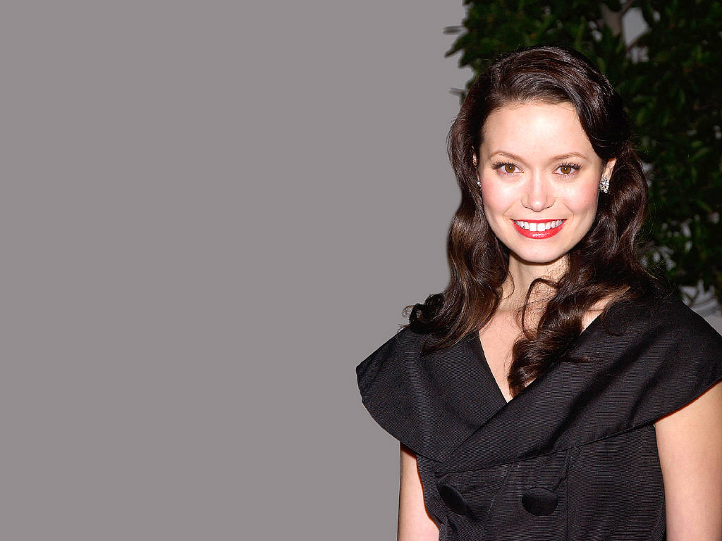 Summer Glau leaked wallpapers