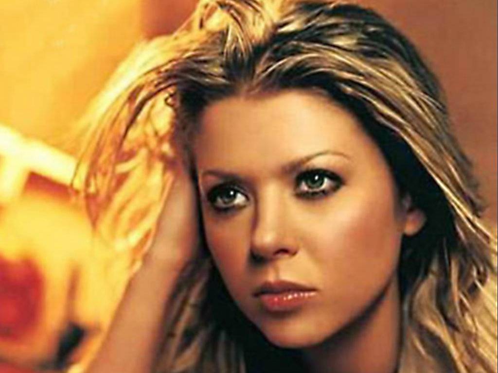 Tara Reid leaked wallpapers