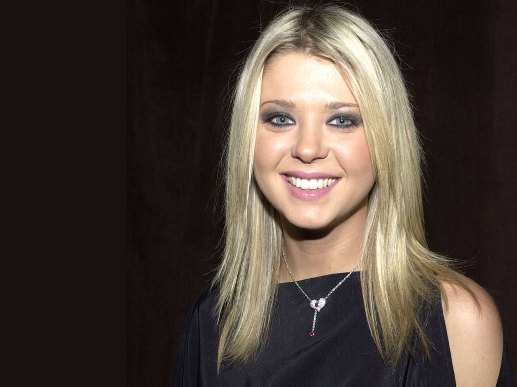 Tara Reid leaked wallpapers