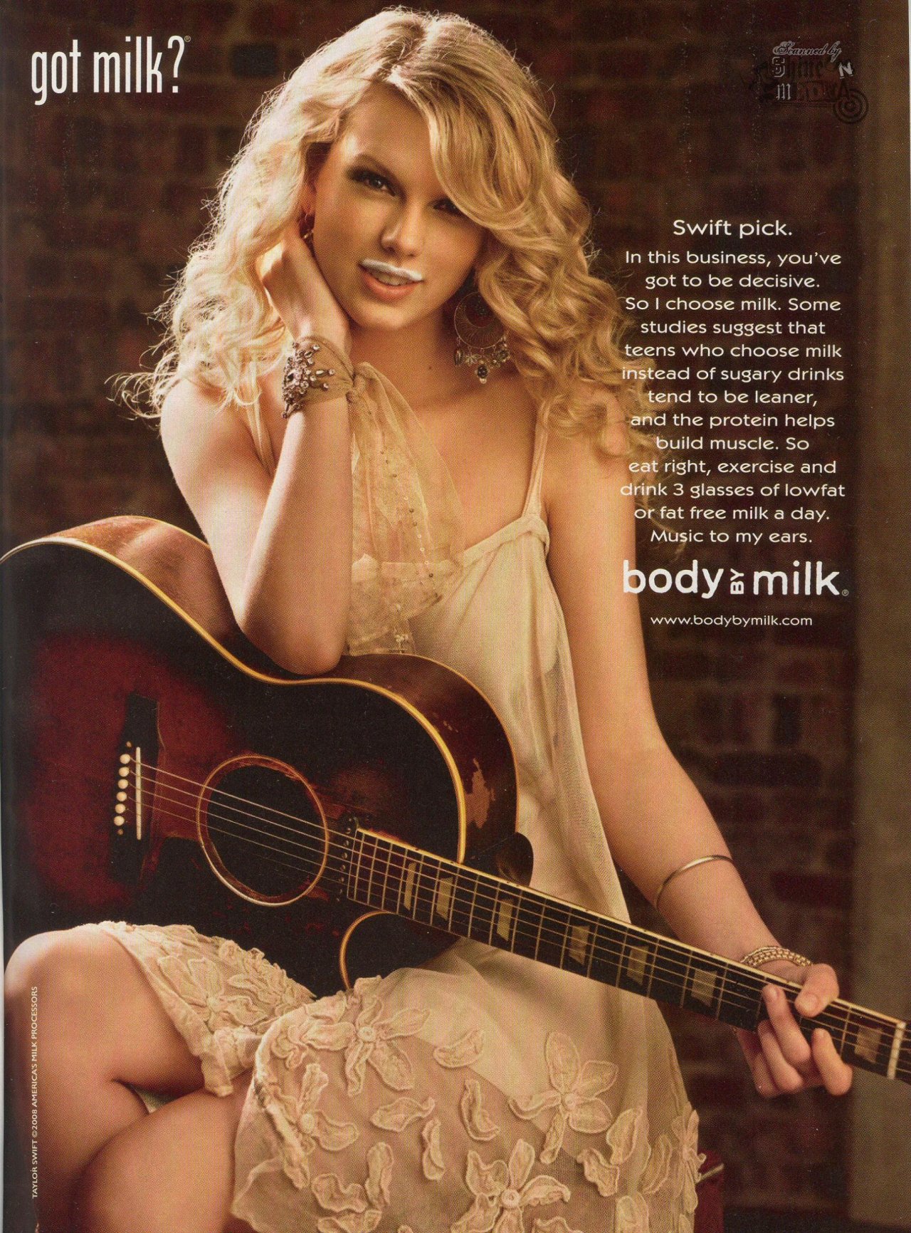 Taylor Swift leaked wallpapers