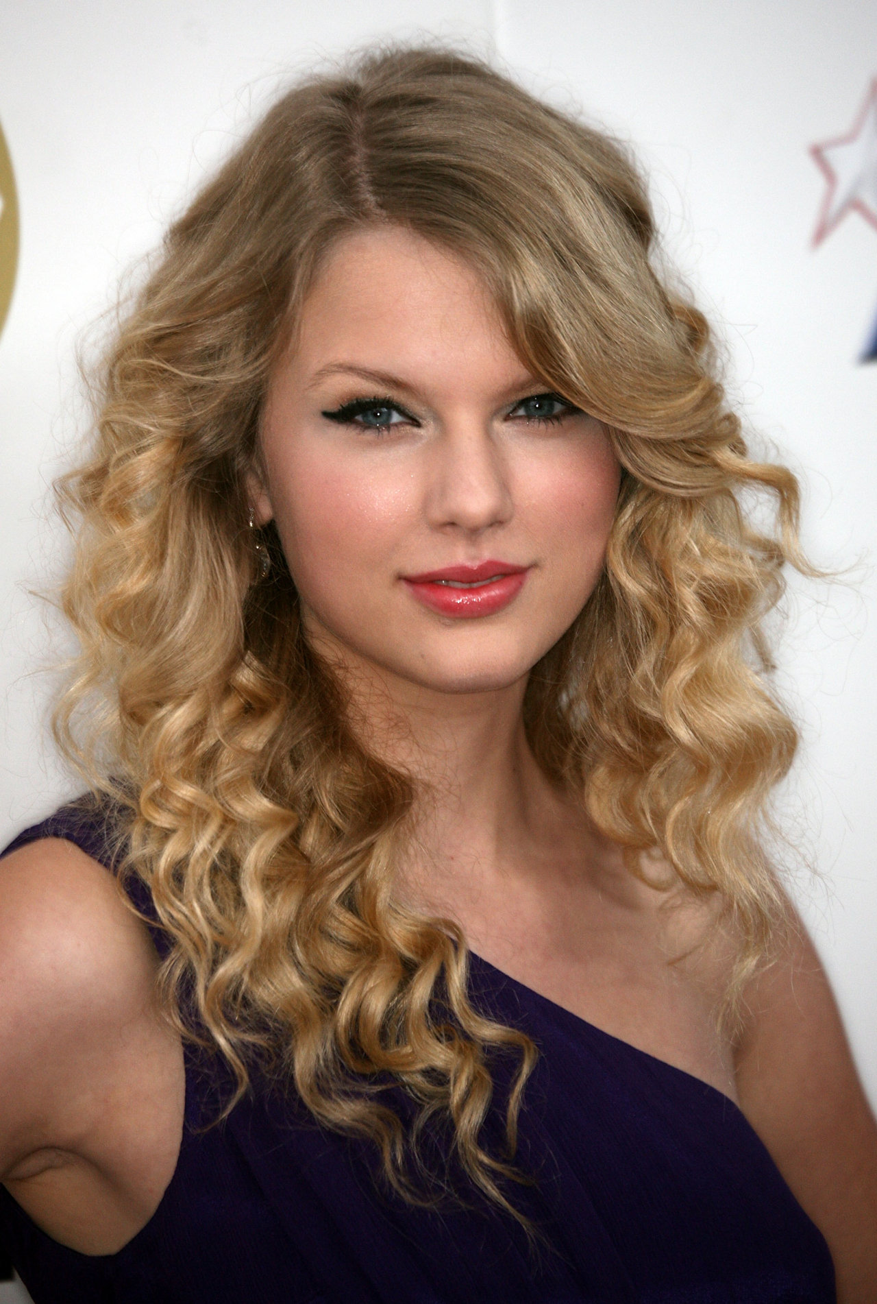 Taylor Swift Diary Leak: Scandal Rocks The Music World!