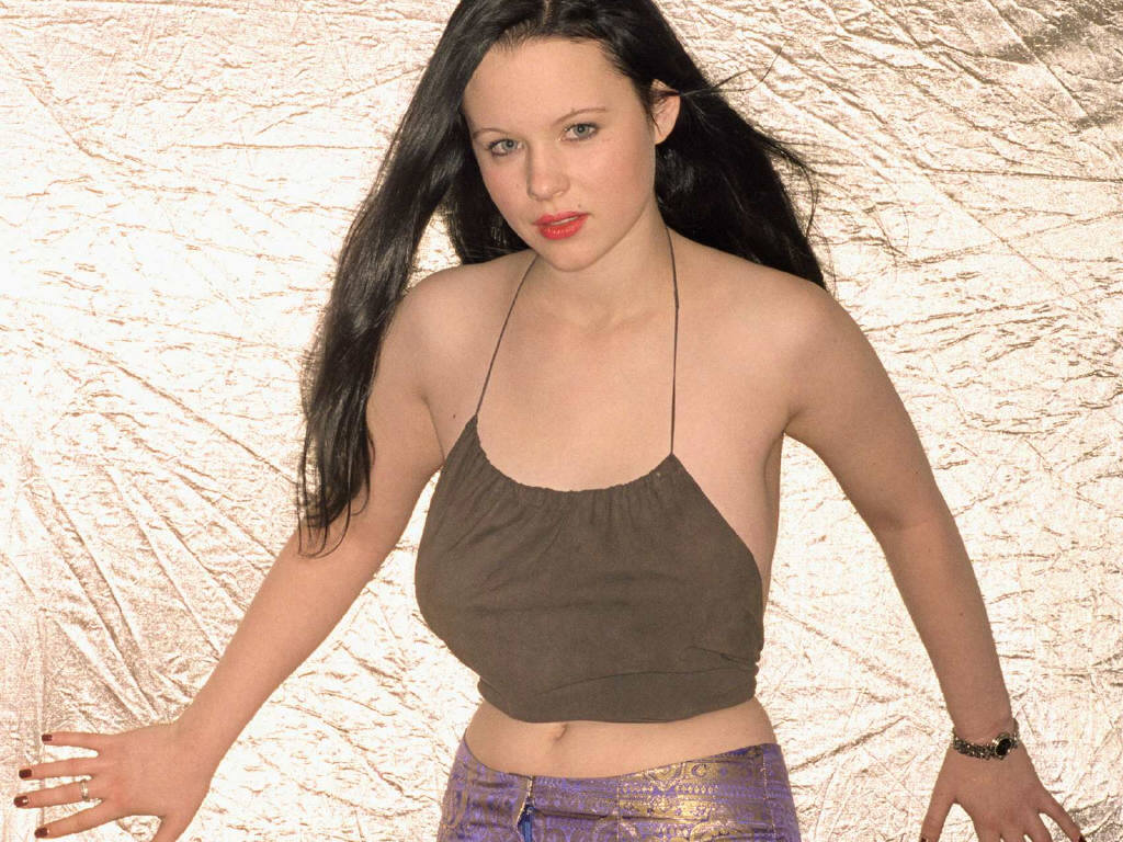 Thora Birch leaked wallpapers