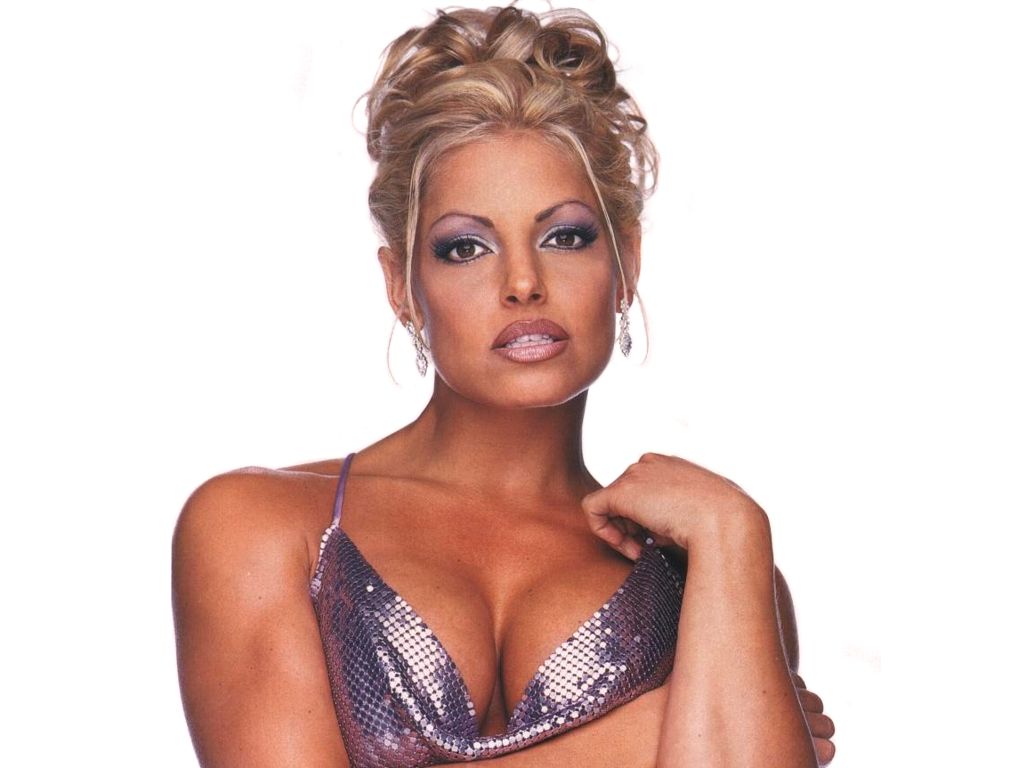 Trish Stratus leaked wallpapers