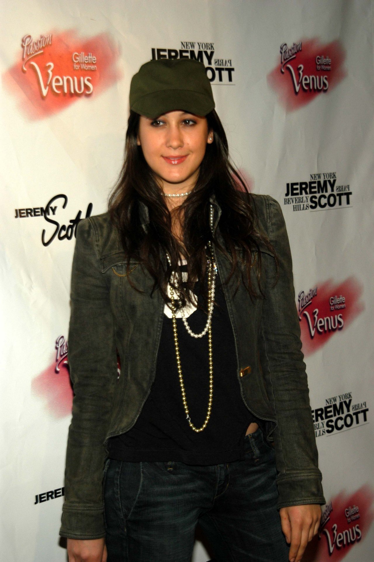 Vanessa Carlton leaked wallpapers