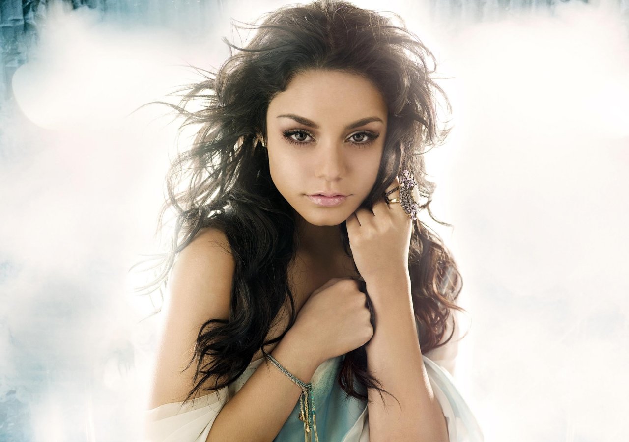 Vanessa Hudgens leaked wallpapers