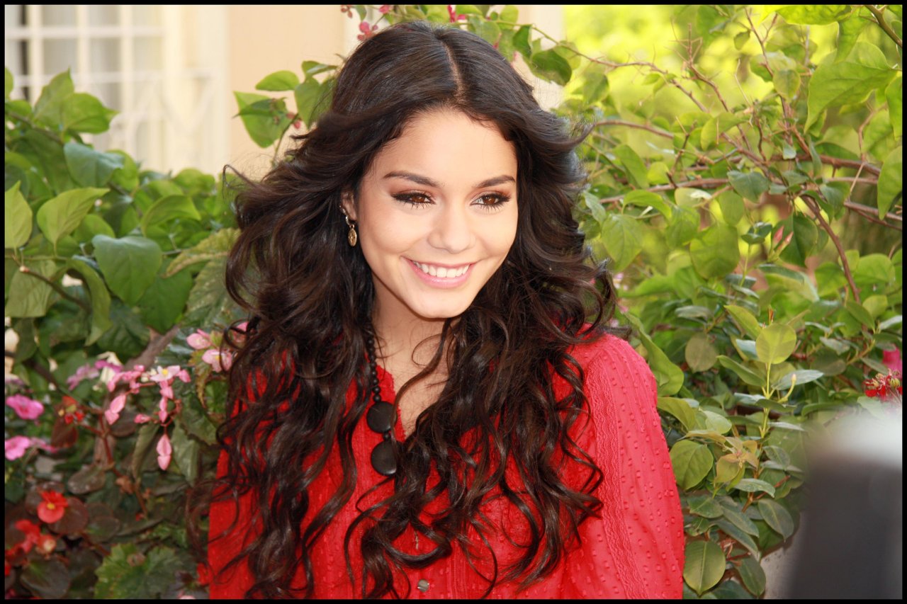 Vanessa Hudgens leaked wallpapers