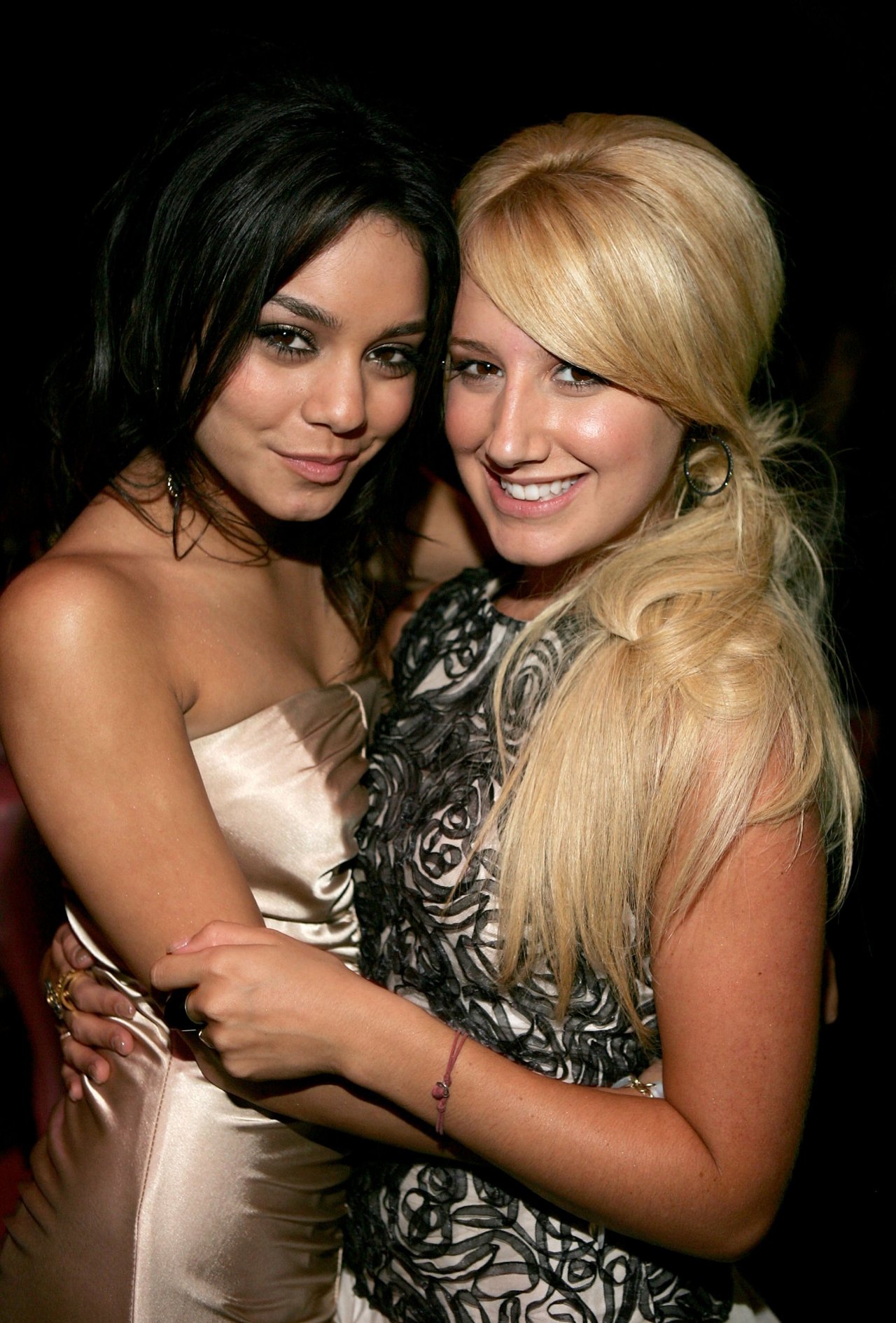 Vanessa Hudgens leaked wallpapers