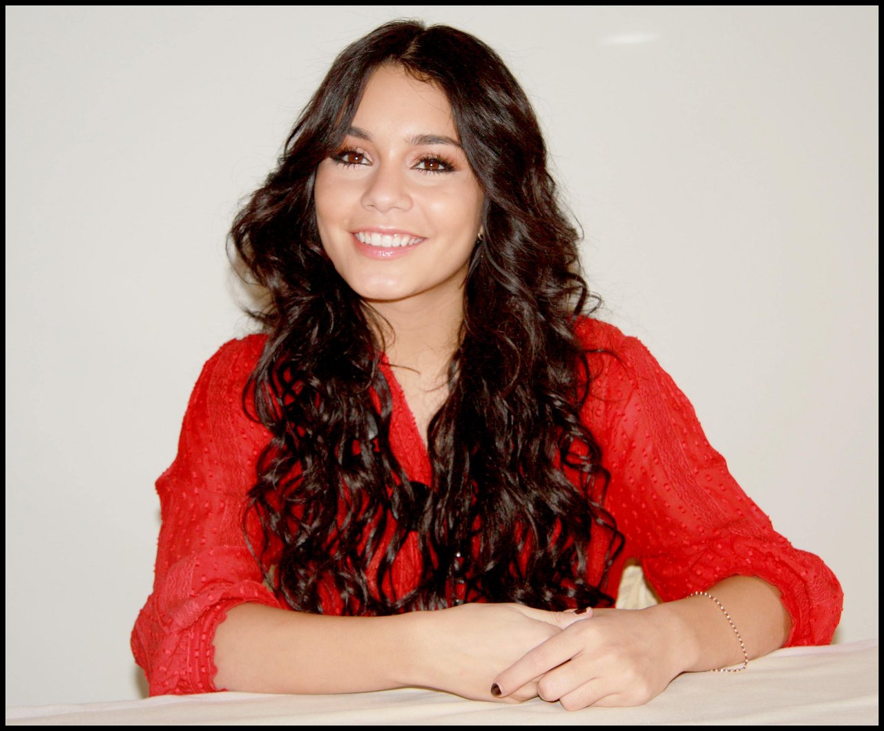 Vanessa Hudgens leaked wallpapers