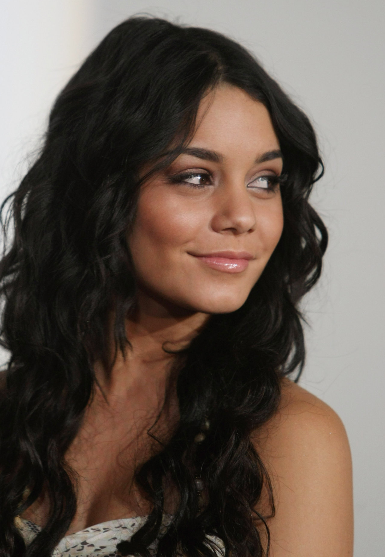 Vanessa Hudgens leaked wallpapers