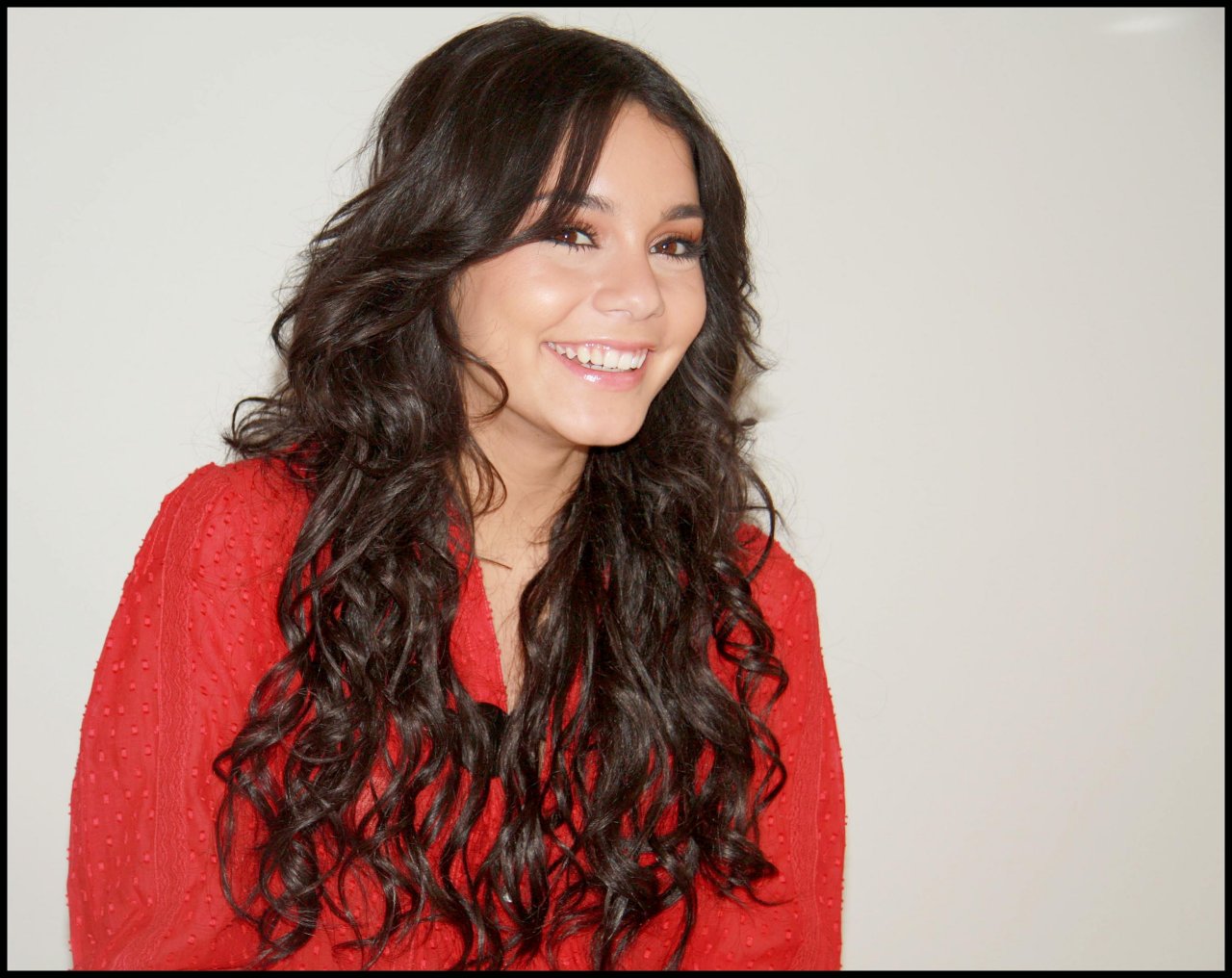 Vanessa Hudgens leaked wallpapers