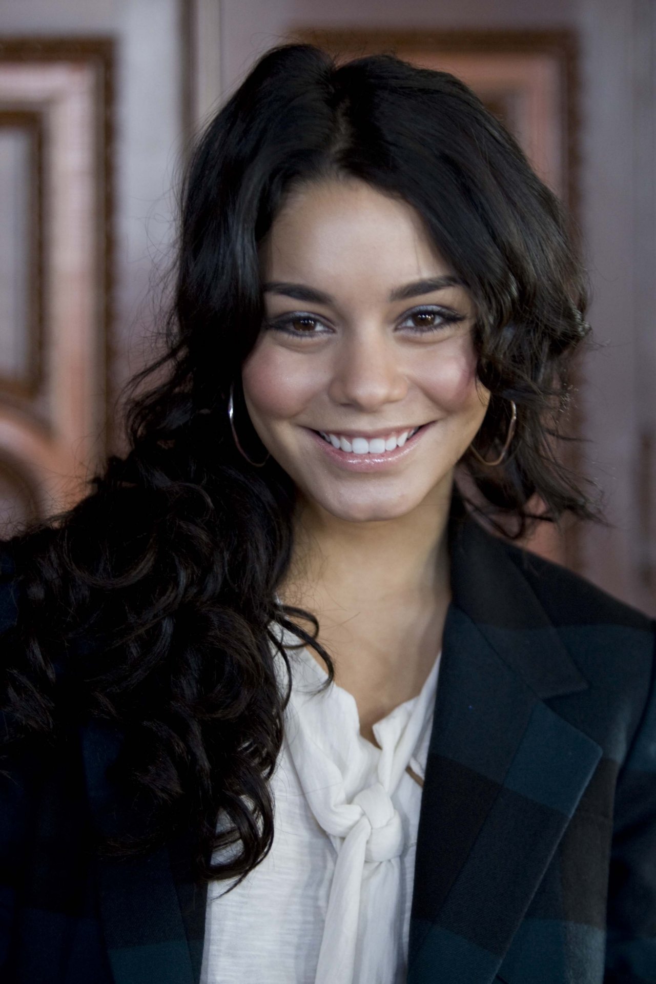 Vanessa Hudgens leaked wallpapers