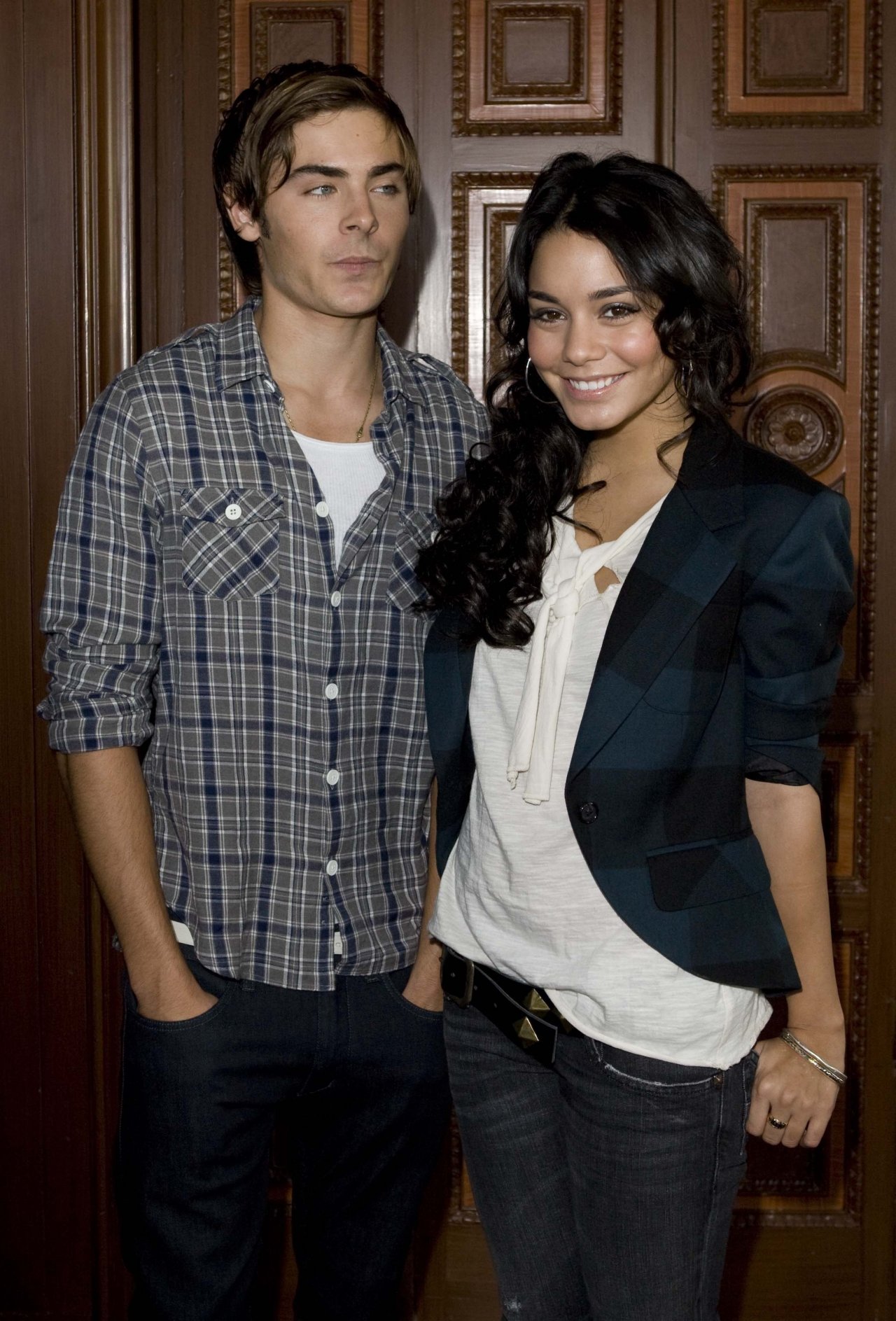 Vanessa Hudgens leaked wallpapers