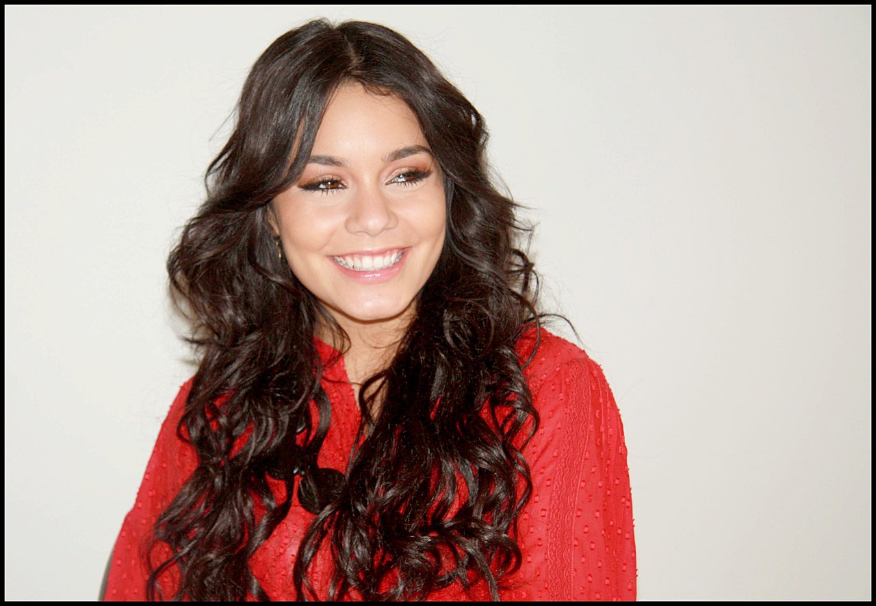 Vanessa Hudgens leaked wallpapers