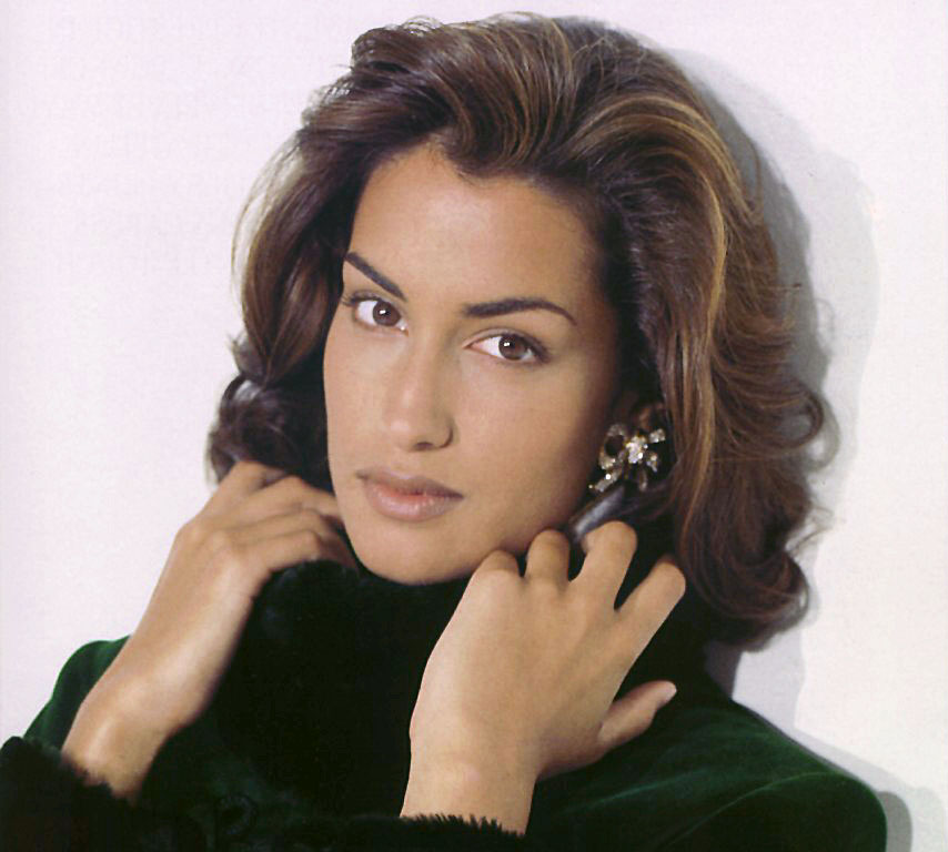 Yasmeen Ghauri leaked wallpapers