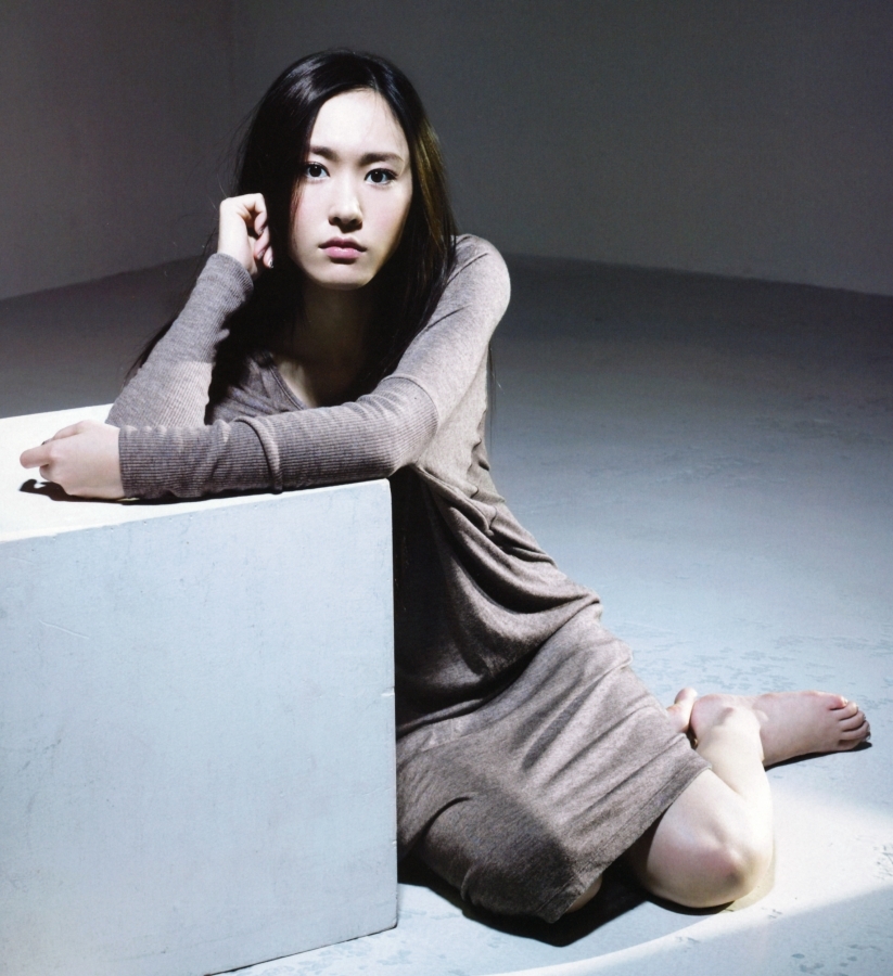 Yui Aragaki leaked wallpapers