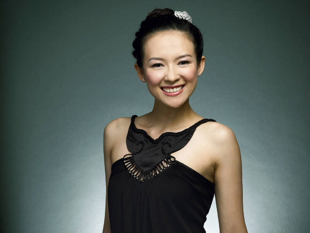 Zhang Ziyi leaked wallpapers