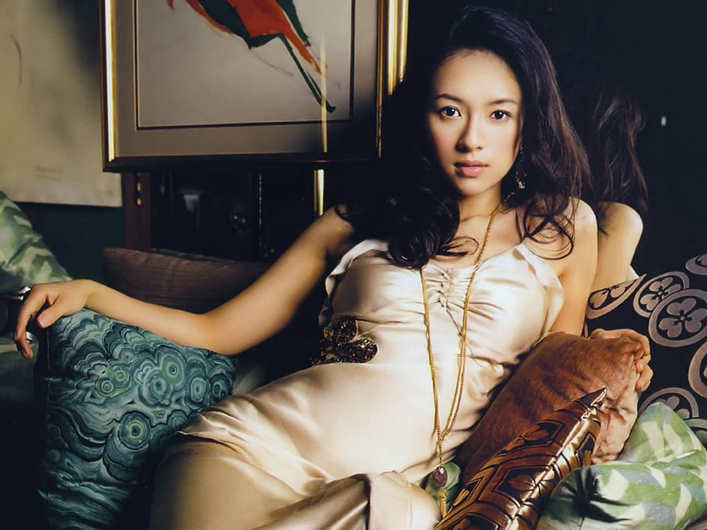 Zhang Ziyi leaked wallpapers